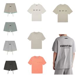 Camisetas de diseñador Menores de moda y camisas y pantalones cortos para mujeres Cotton Casual Simple Summer Round mangas cortas Camisetas Versátiles Versátiles