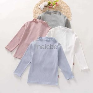 T-shirts Girls 1-7 Y Couleur solide Shirt Home Spring and Automne Cotton Childrens T-shirt Underwear Baby Western Style Slim Kids Top 240410