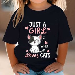 T-shirts Juste une fille qui aime les chats Tshirt filles y2k harajuku animal fashion kids vêtements drôles graphique graphique mignon chat streetwear d240529
