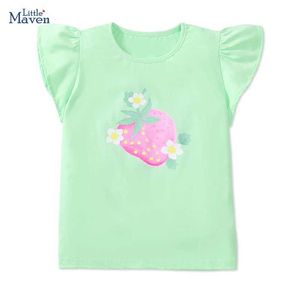 T-shirts Little Maven 2024 Été pour les tout-petits Vêtements pour enfants Cadeaux d'anniversaire T-shirts Cartoon Strawberry Baby Girls Girls Kids Vêtements Coton Y240521