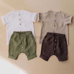 T-shirts Summer Boy Set Linen Shirt and Shorts pour enfants Fashion Children Children Clothing Set 240410