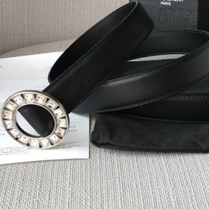 T0P qualité créateur de mode ceinture en cuir hommes conception d'affaires ceinture de luxe femmes ceinture rétro classique 90-125cm avec boîte durable sans rides boutique ceinture YS0192