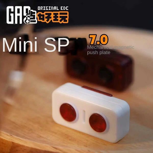 T217 Décompression Toy Gao Studio Mini Sp Fitdget Push Slider EDC Office Décompression Adulte Anti Stress Magnetic Toy 240413