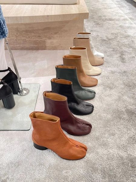 Tabi Boots Diseñador Zapatos Tacón grueso Botas de tobillo de tobillo NEUTRO BOTAS DE TIE DIVEL