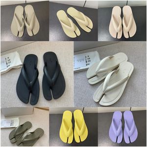 Tabi clip voet flip flop ontwerper strandschuif 2024 Nieuwe mule mode loafer dames sandale platte schuifregelaars luxe