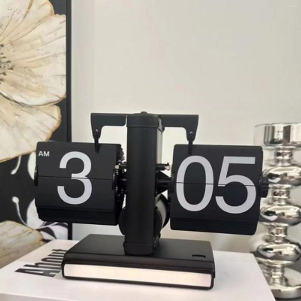 Horloges de table 1PC Rétro Digital Flip Down Clock Bureau alimenté par batterie avec lumière ambiante LED pour la décoration de bureau à domicile tout blanc