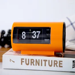 Horloges de table Bref Mini page automatique tournant horloge élégante couleur bonbon décoration de bureau