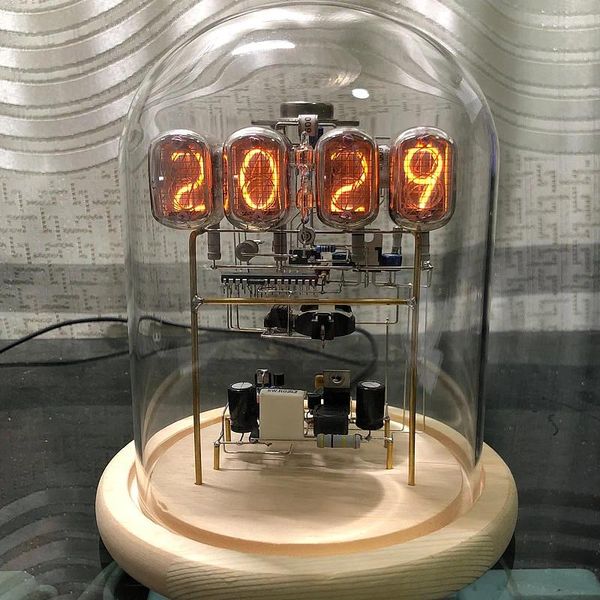 Horloges de table IN12 Nixie Tube Kit avec couvercle en verre transparent créatif rétro horloge numérique accessoire intérieur décoration de bureau