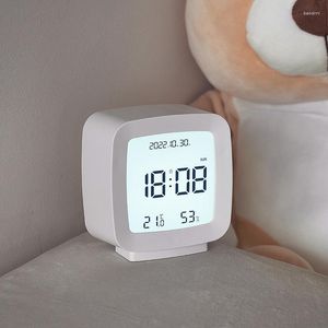 Relojes de mesa Estilo INS Reloj despertador digital Retroiluminación Calendario Oficina Estudio Reloj de escritorio Medidor de temperatura y humedad LCD para el hogar