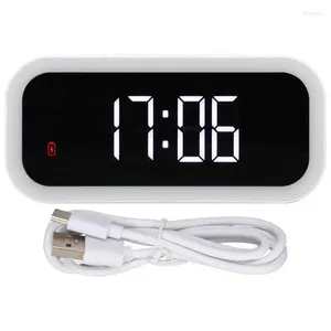 Horloges de table Veilleuse Réveil 4 en 1 15W Chargement sans fil Blanc chaud LED Volume réglable