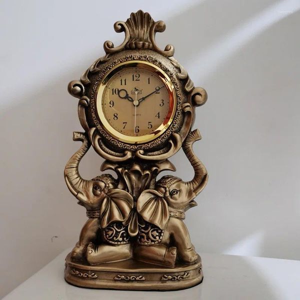 Relojes de mesa Vintage Metal Elefante Reloj mecánico Movimiento silencioso Asiento Decoración del hogar de lujo Sala de estar de estilo europeo