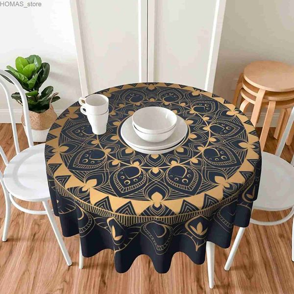 Nappe de table couleur or Mandala Boho Nappe ronde 60 pouces Couverture de table Polyester Résistant aux taches et aux rides Nappe pour salle à manger Y240401