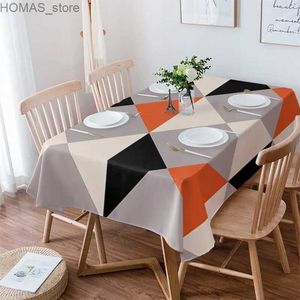 Nappe de table Orange Noir Losange Triangle Nappes rectangulaires Décor de table de cuisine Couvertures de table imperméables réutilisables pour la décoration de fête de vacances Y240401