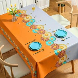 Tableau de nappe imprimée de couleur rectangulaire avec style minimaliste imperméable et couverture de table à table à l'huile