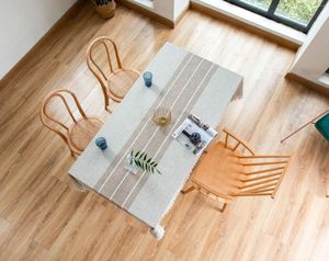 Nappe de table imperméable en toile de jute brodée avec franges en lin