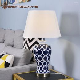 Lampes de table 38x64cm Jindezhen Blue Ceramic Lampy American Style Retro LED pour la chambre à coucher