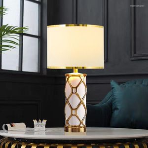 Tafellampen 38x70 cm luxe post moderne gouden en zwarte ceremische bedlamp voor slaapkamer woonkamer Europese woningdecoratie