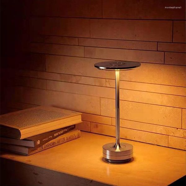 Lampes de table tout en aluminium rechargeable tactile côté lit nordique lampe à led décor de café décoration de chambre pour étude chevet mignon lampe de bureau