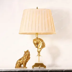 Tafellampen Volledig koperen woonkamerlamp Retro luxe slaapkamer Kristallen nachtkastje Studievilla Creatief