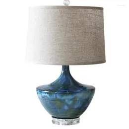 Lampes de table American Blue Retro Light Luxury haut de gamme Lampe Céramic Salon Romantique Moderne Romantique Simple Bedroom Bedroom