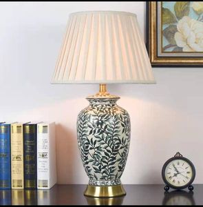 Tafellampen Amerikaanse keramische lamp slaapkamer Europese luxe retro groot woonkamermodel Chinees Chinees