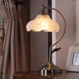 Lampes de table American Country Lampe de bureau Lotus Home Déco Bois à côté de l'abat-jour en verre Chambre Salon Étude Luminaire E27