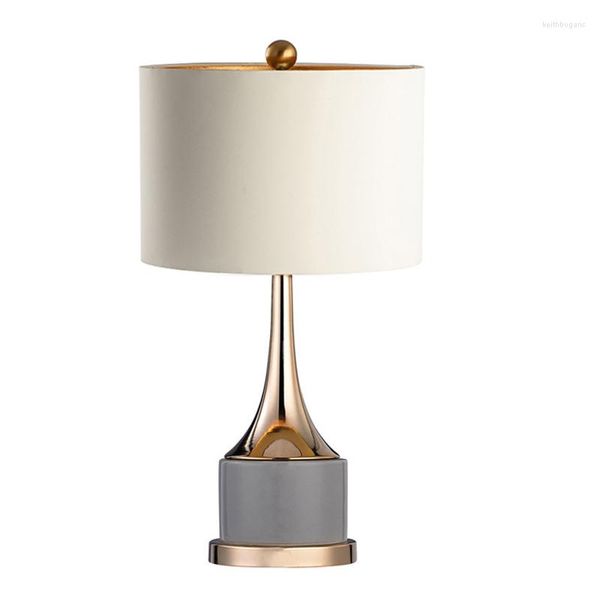 Lampes de table American Light Luxury Simple Bedroom Living Design Model Room Lampe décorative