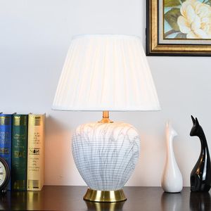 Tafellampen Amerikaans eenvoudige woonkamer keramische lamp slaapkamer studie el decoratie led bed lamparas de mesa