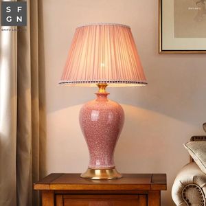 Lampes de table lampe de style américain cuivre en cuivre Luxury Céramique haut de gamme pour chambre à coucher LED décorée