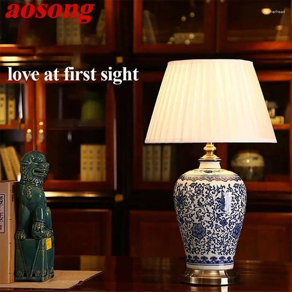 Lampes de table Aosong Céramique moderne LED TEMBATURE chinois Blue et blanc Porcelaine Desk Light For Home Living Room Bedroom