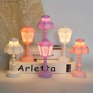 Tafellampen Art Deco Flower Led Lamp - Nachtlicht op batterijen voor slaapkamer woonkamer en decoratief geschenk