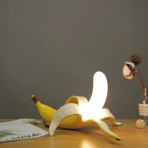 Tafellampen Bananenlamp Postmodern Creatief Slaapkamer Scandinavisch design Eenvoudig Europees Designer213T