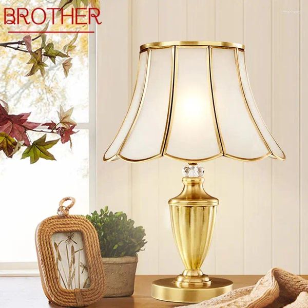 Lampes de table Frère Brother Contemporary Lrass Lass LED Copper Desk Lampe Creative Decor for Modern Home Living Bed Room