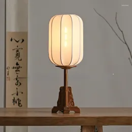 Lámparas de mesa Lámpara de escritorio de estilo chino Diseñador de madera Zen Sala de estar Dormitorio Iluminación de noche Decoración