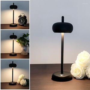 Lampes de table lampe circulaire LED Art Design lumière sans fil chevet chambre Portable bureau maison Restaurant Bar décor