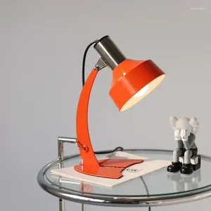Lampes de table Lampe créative avec ampoule tricolore E27 pour chambre salon cantine El éclairage spécial queue de poisson bureau lampe de lecture
