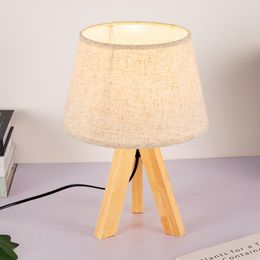 Lámparas de mesa Trípode creativo Lámpara de madera Cono Pantalla de tela beige Rectángulo Triángulo de madera maciza Luz de escritorio Diámetro 25 cm Altura 36 cm