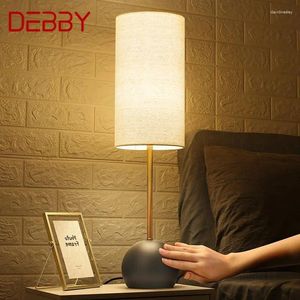 Tafellampen Debby Modern Touch Diming Lamp Led Creative Simple Personality Bedide Desk Light voor huis woonkamer slaapkamer