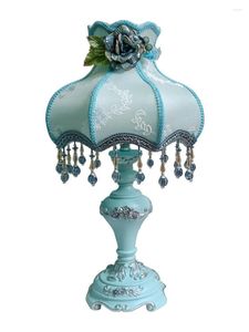 Lampes de table en tissu bleu européen dentelle princesse chambre lampe de terrain de chambre à coucher de lit de lit français étude de luxe de bureau éclairage
