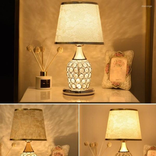 Lampes de table Lampe en cristal de style européen Ins Simple Chambre moderne Chaud Romantique Mode Creative Décoratif Chevet