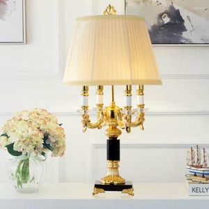 Lampes de table Style européen luxe salon lampe en cristal lumière chambre chevet français grand noir décoratif