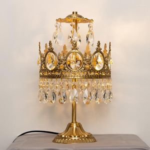 Lampes de table français rétro cuivre couronne européenne cristal chambre lampe de chevet Ins fille princesse chambre décoration