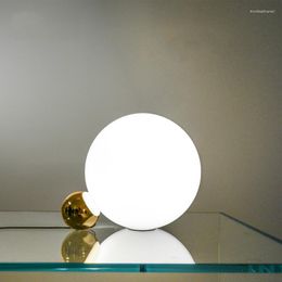Tischlampen, Milchglas, weiße Kugel, goldfarben, kleine LED-Lichtdekoration, neuestes bestes Design für Zuhause