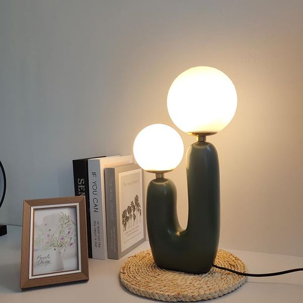 Lámparas de mesa de resina rosa verde, lámpara de bola de cristal esmerilado doble, creatividad nórdica, iluminación LED para dormitorio, estudio, decoración para sala de estar, lámpara de escritorio