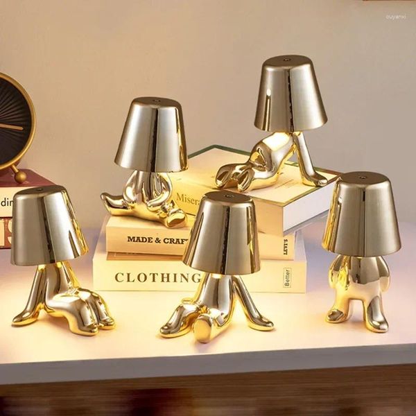 Lampes de table Italie Little Golden Man Lampe Touch Interrupteur LED NIGHT Light Coffee Shop Bar Bar Chambre Decor Lire Gift pour la fête des mères