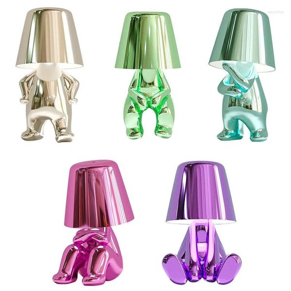 Lámparas de mesa Italia Little Golden Man Led Night Light Thinkers Lámpara Art Decor Brothers Cafe Bar Estudio de cabecera Habitación de los niños