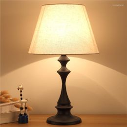 Lampes de table Lampe Chambre Chevet Américain Créatif Simple Moderne Fer Gradation Chaud Lampara Noche Dormitorio