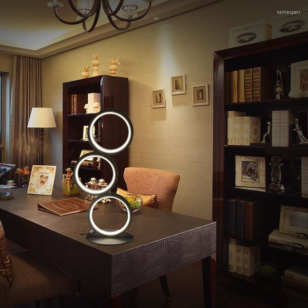 Lampes de table LED Circle Design Lampe de bureau moderne Design minimaliste incurvé avec une lumière blanche chaude acrylictable salon décoration de chambre à coucher