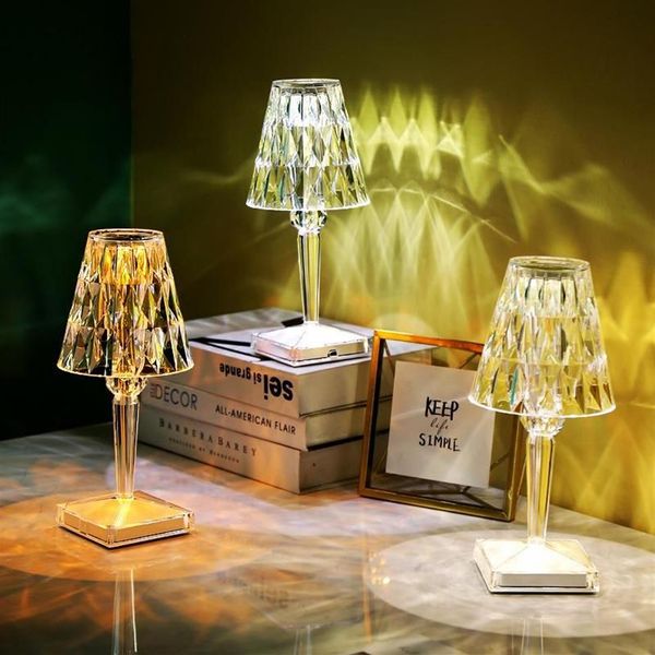 Lampes de table LED Diamond Crystal Projection Lampe de bureau USB Charge Capteur tactile Restaurant Bar Décoration Lumières Romantique Night254j