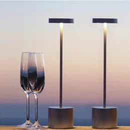 Lampes de table lampe à LED lampe moderne aluminium USB Touch rechargeable tactile Dimmable Creative Restaurant Bar Amosphère Lumières Dinning Room Bureau Light